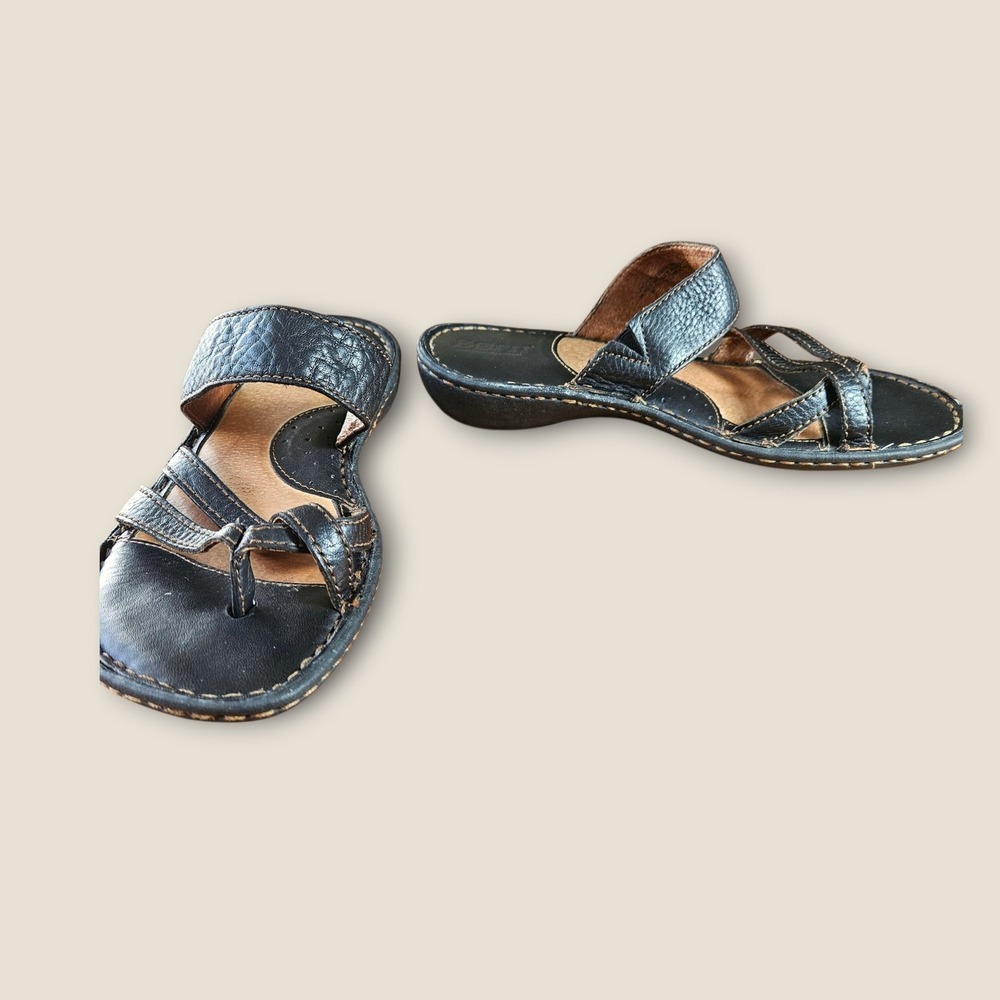 Born Leather Thong Sandals Womens Size 7 M Black Hand Crafted Footwear